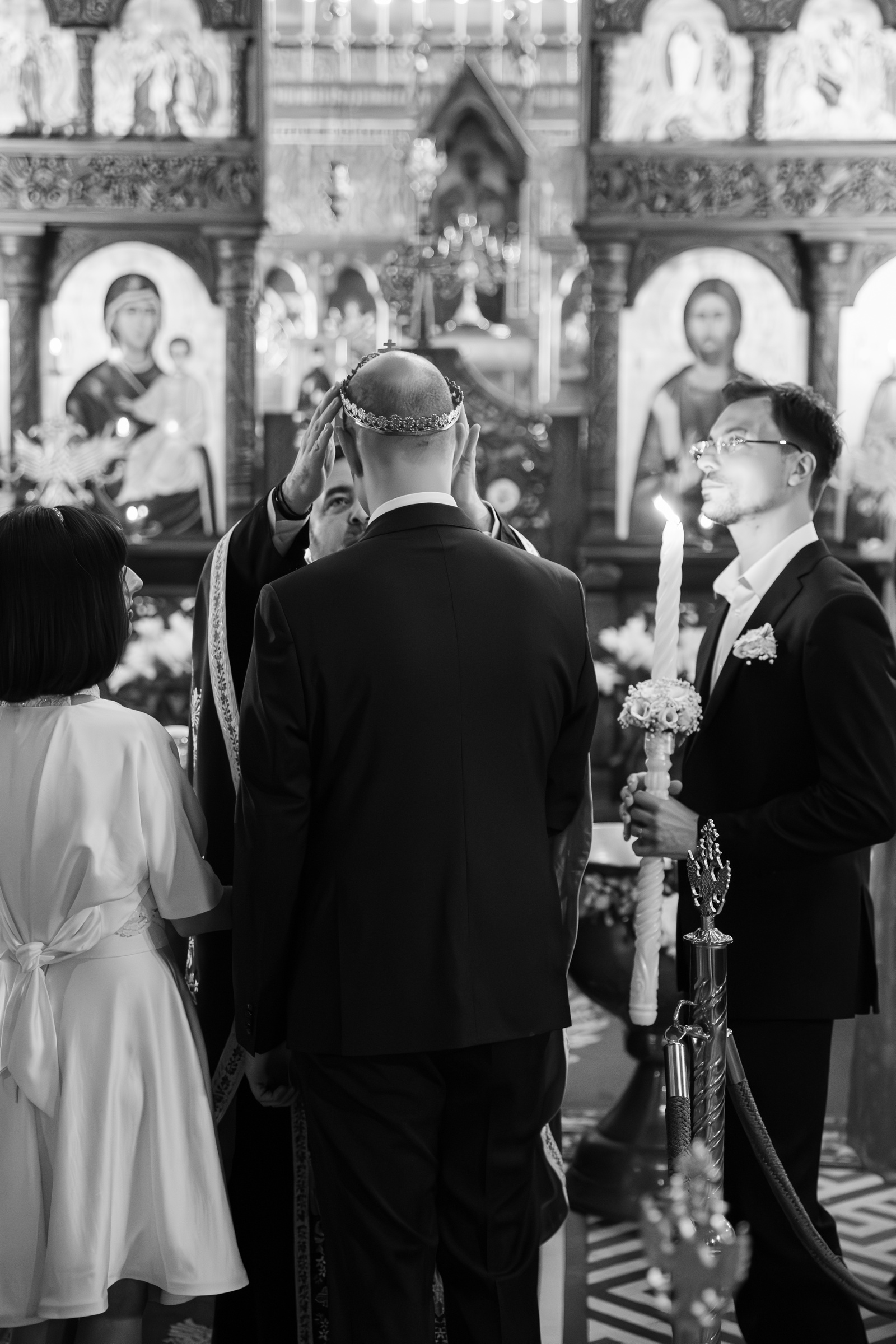 Romanian Orthodox wedding ceremony in Belgium