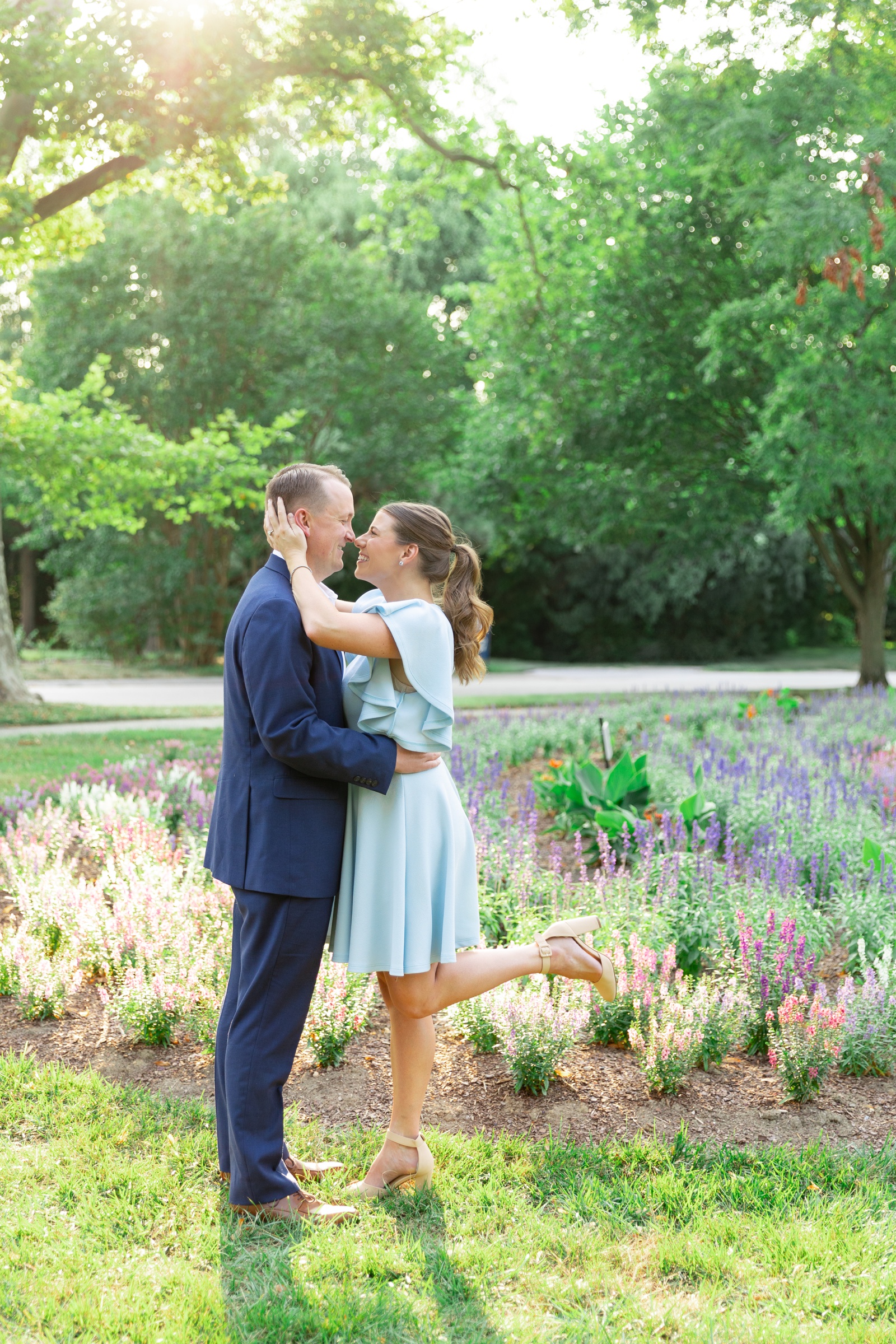 Golden hour engagement session at Sherwood Gardens